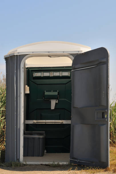Best Porta potty rental for outdoor events  in Jenison, MI